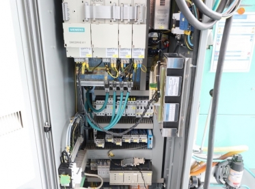 DECKEL- MAHO - Bohr- und Fräsmaschine - 10